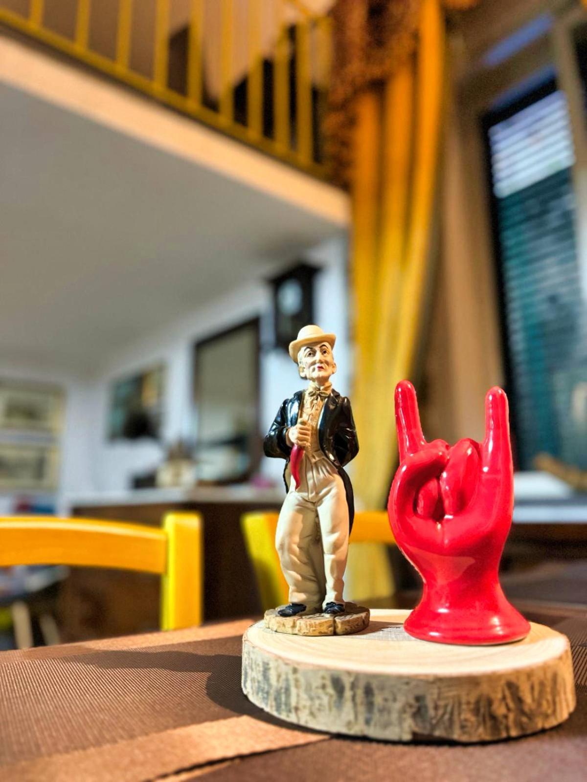 Appartamento Carlito'S House- Un'Intera Casa Al Centro Storico Napoli Esterno foto