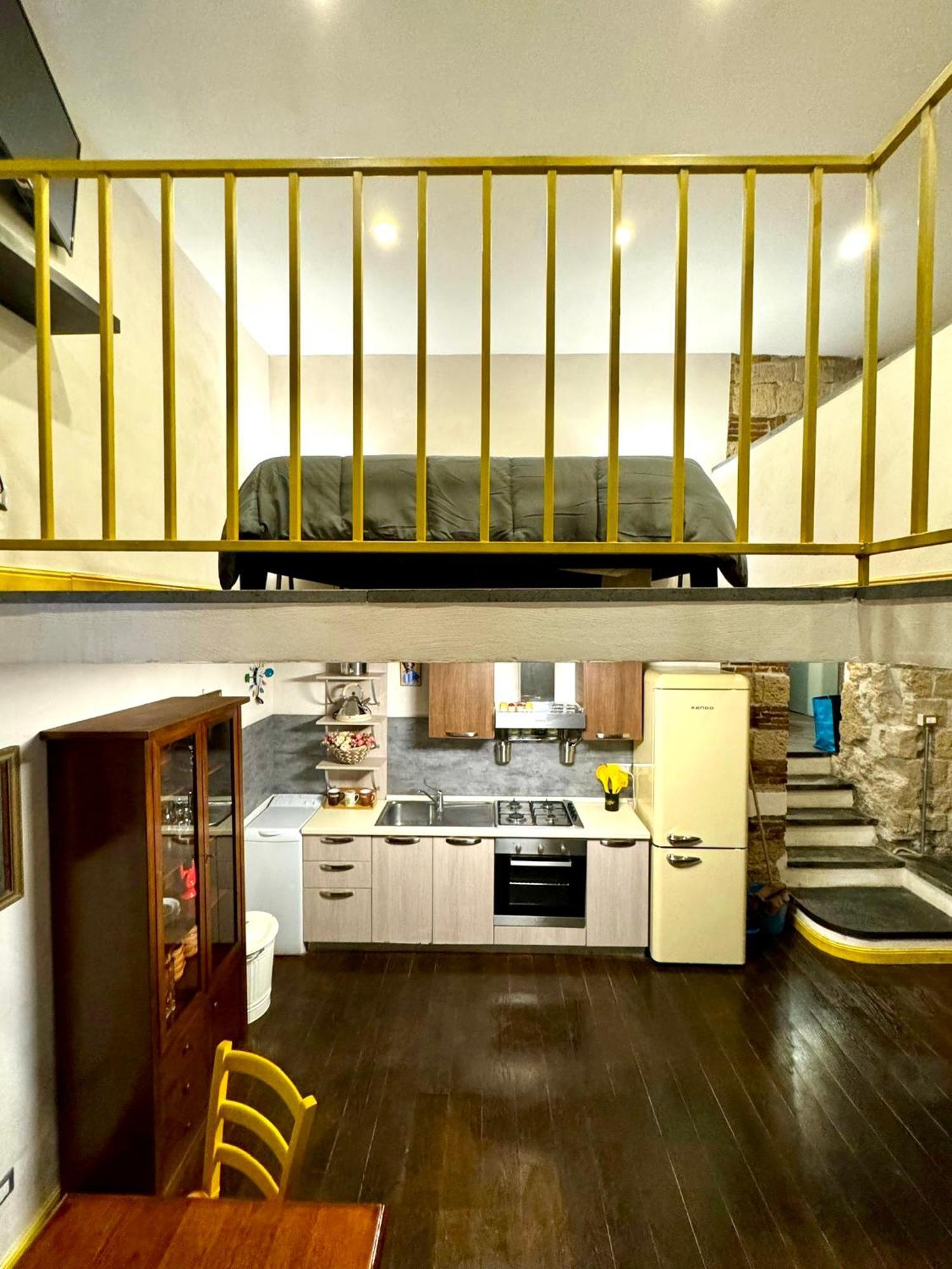 Appartamento Carlito'S House- Un'Intera Casa Al Centro Storico Napoli Esterno foto