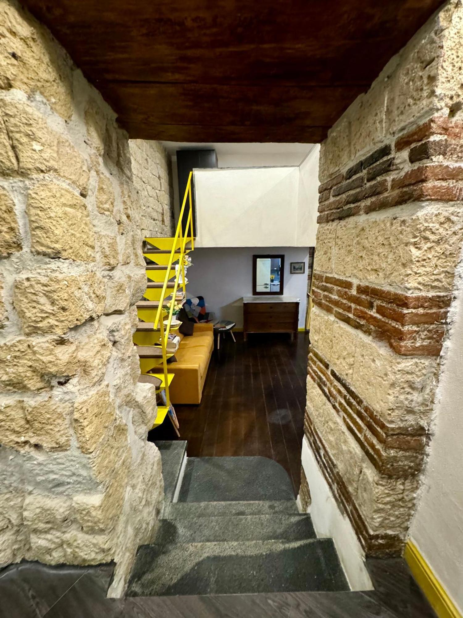 Appartamento Carlito'S House- Un'Intera Casa Al Centro Storico Napoli Esterno foto