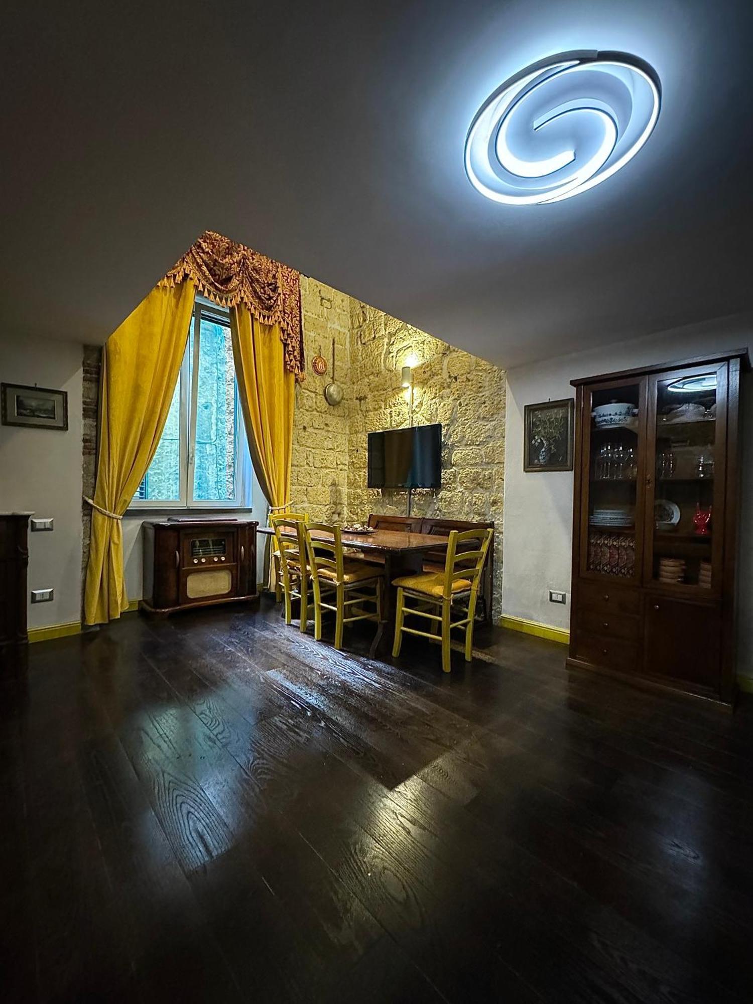 Appartamento Carlito'S House- Un'Intera Casa Al Centro Storico Napoli Esterno foto